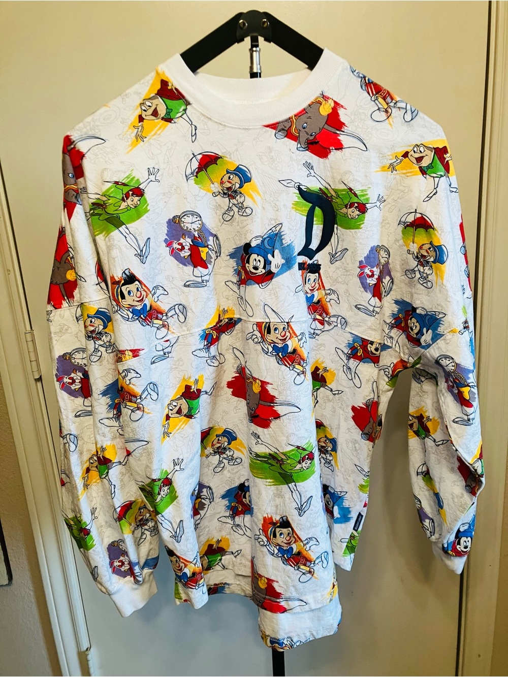 Disney Ink & Paint All Over Print Spirit Jersey Mickey Dumbo - Size Small